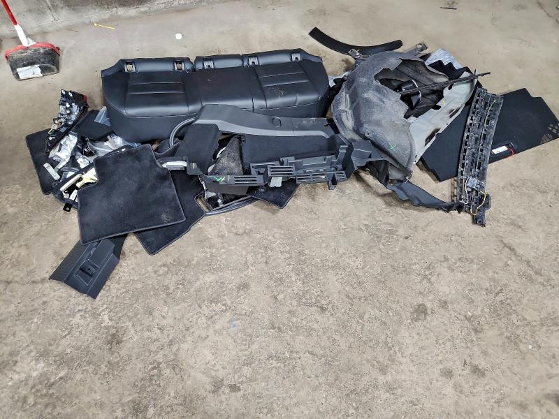 Фото 13 - NISSAN ROGUE