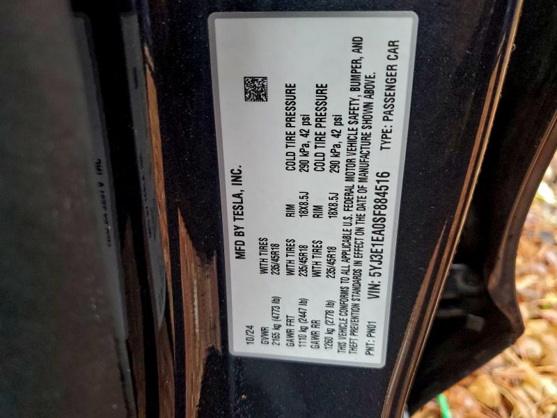 Фото 12 - TESLA MODEL 3