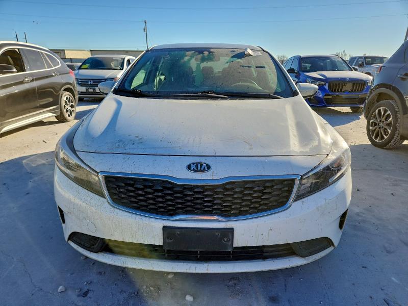 Фото 5 - KIA FORTE