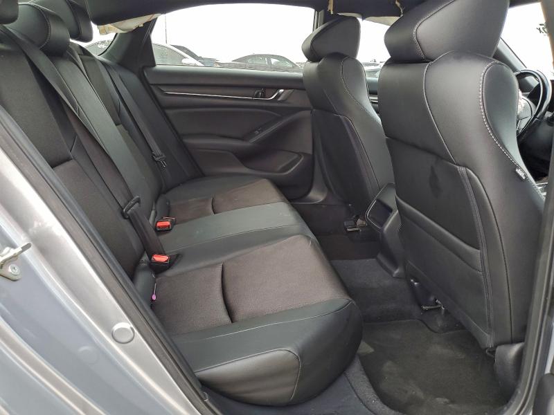 Фото 10 - HONDA ACCORD