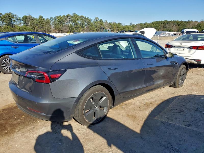 Фото 3 - TESLA MODEL 3