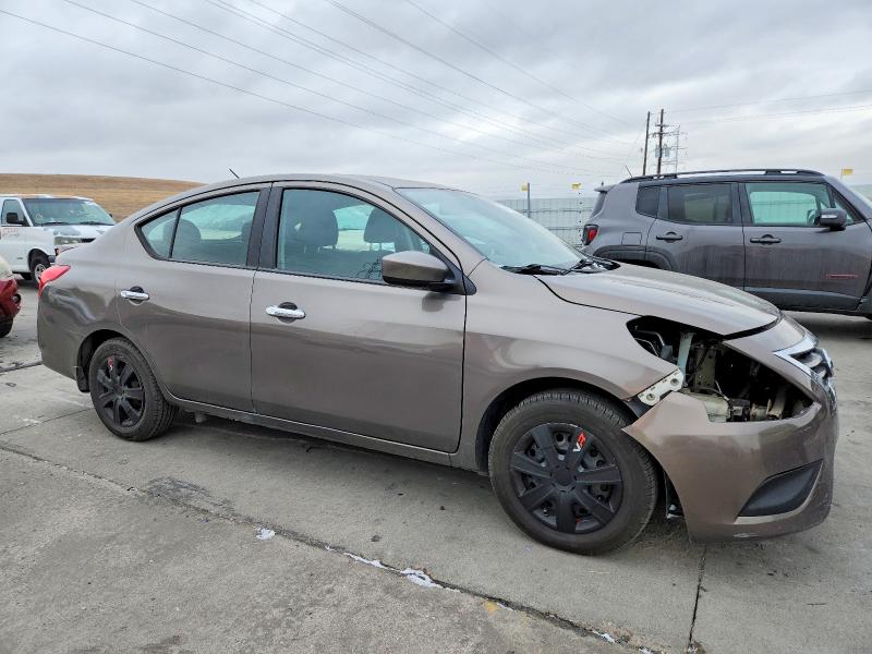 Фото 4 - NISSAN VERSA