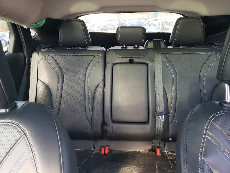 Фото 10 - FORD MUSTANG