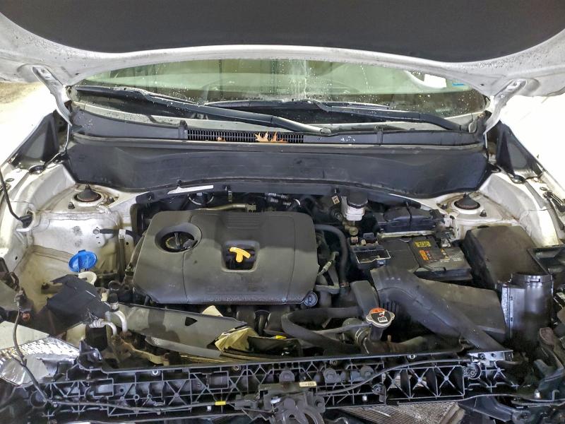 Фото 12 - KIA SELTOS