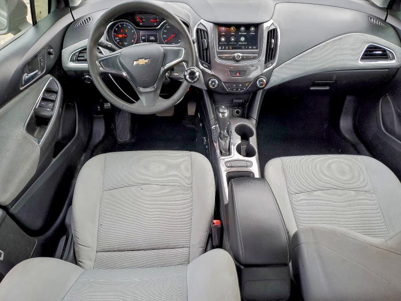 Фото 8 - CHEVROLET CRUZE