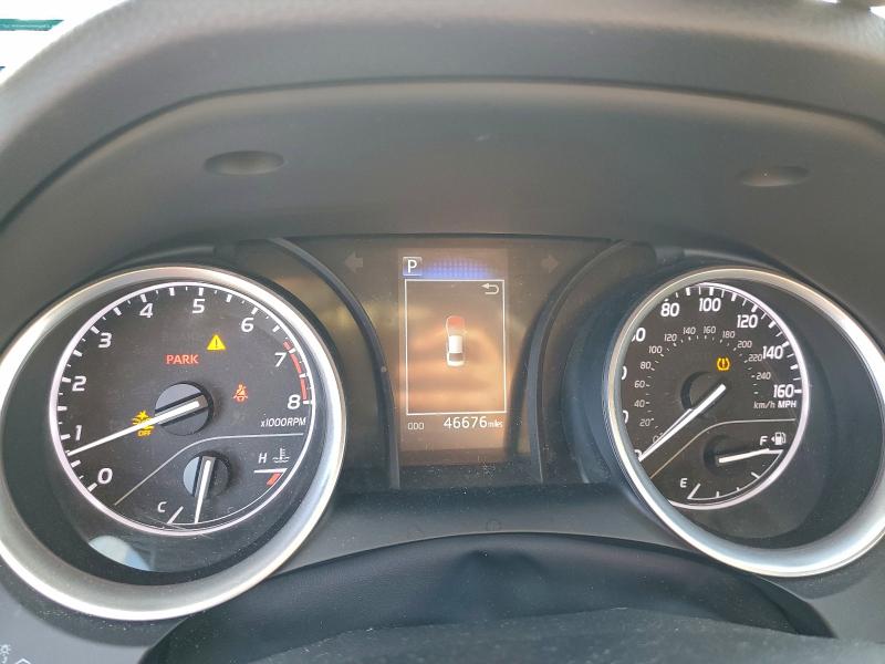 Фото 9 - TOYOTA CAMRY