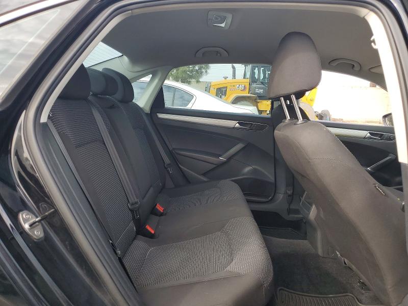 Фото 10 - VOLKSWAGEN PASSAT