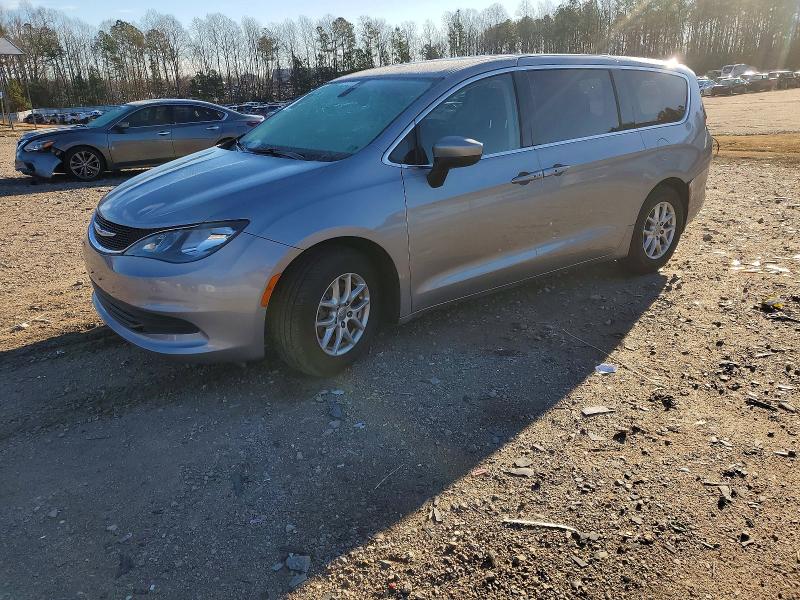 Фото 1 - CHRYSLER PACIFICA