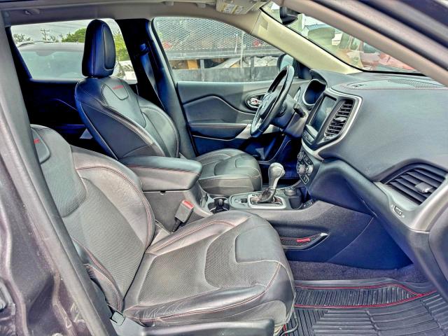 Фото 5 - JEEP CHEROKEE