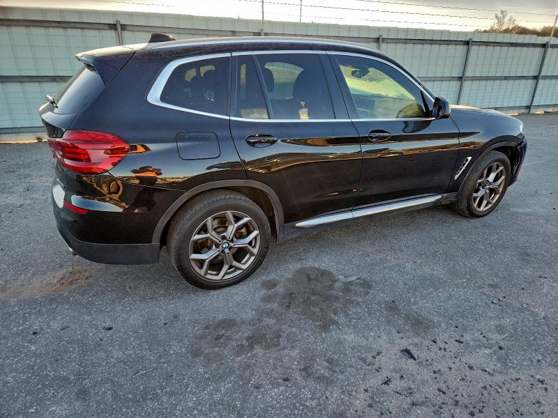Фото 3 - BMW X3