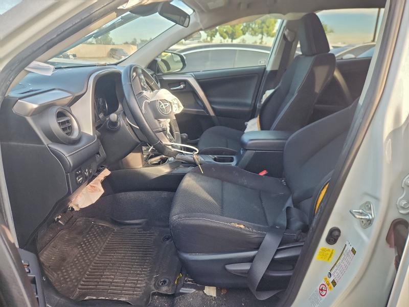 Фото 7 - TOYOTA RAV4