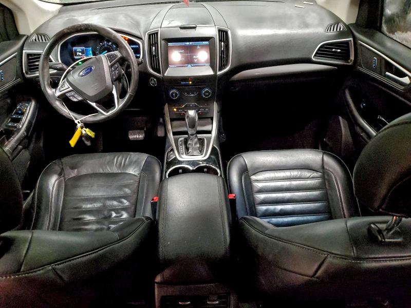 Фото 8 - FORD EDGE