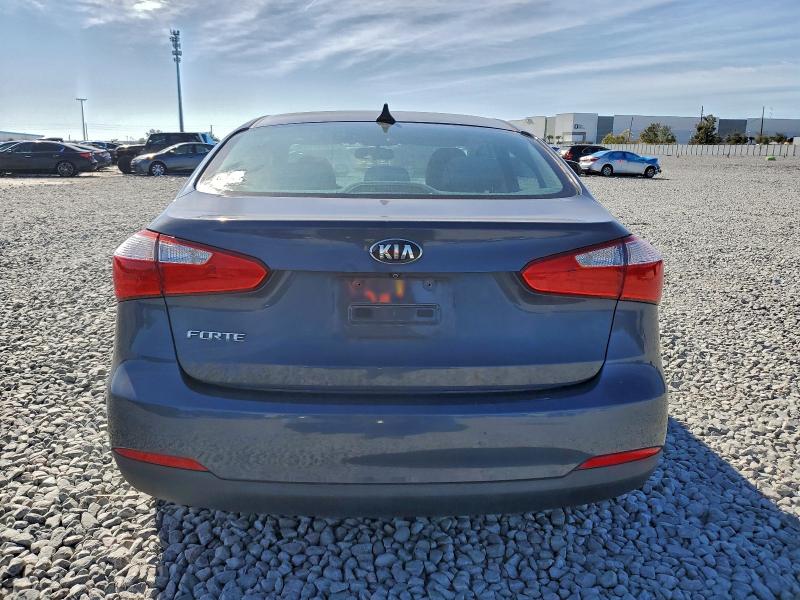 Фото 6 - KIA FORTE