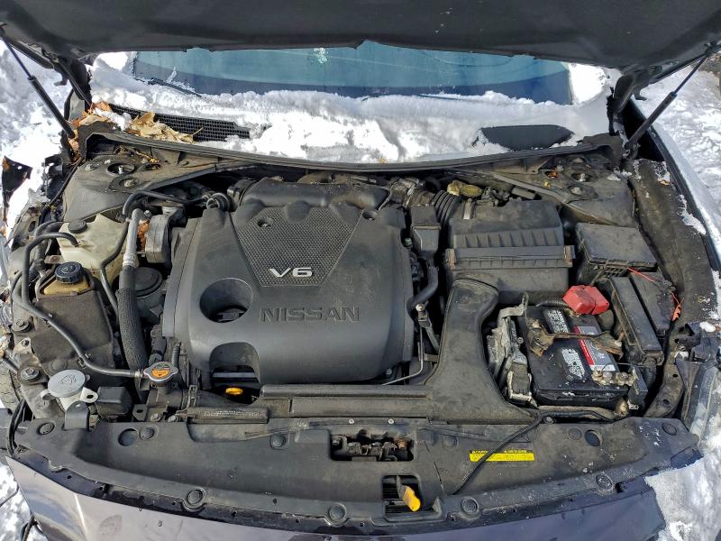 Фото 11 - NISSAN MAXIMA