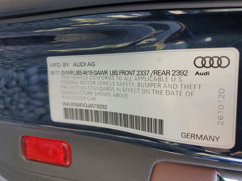 Фото 12 - AUDI A4