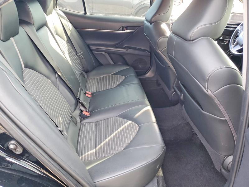 Фото 10 - TOYOTA CAMRY