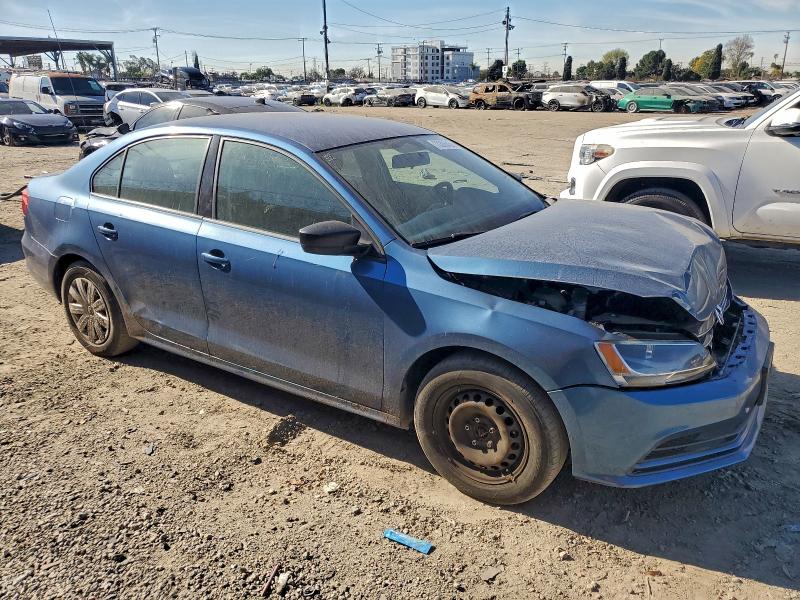 Фото 4 - VOLKSWAGEN JETTA