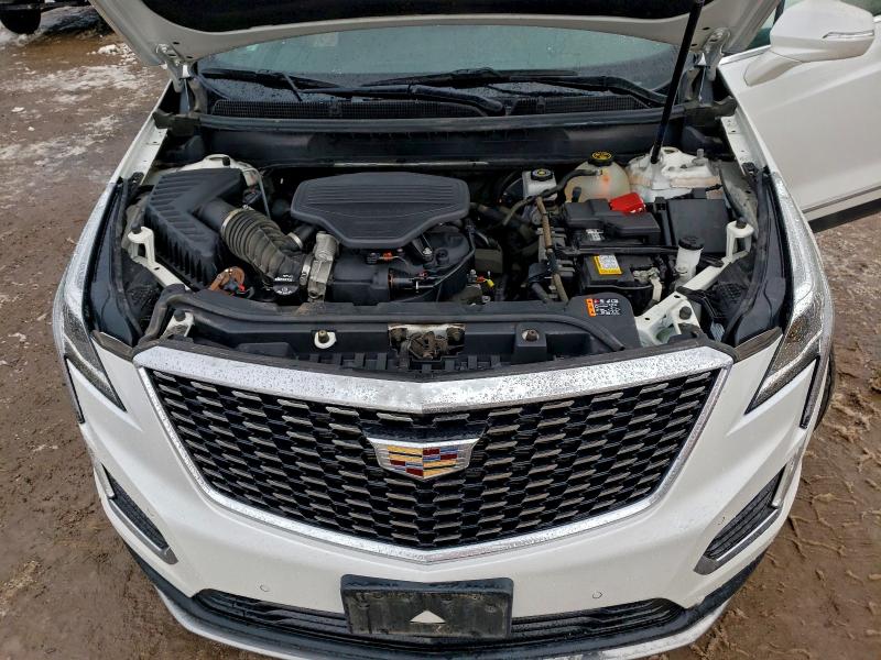 Фото 12 - CADILLAC XT5