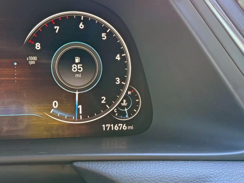 Фото 8 - HYUNDAI SONATA