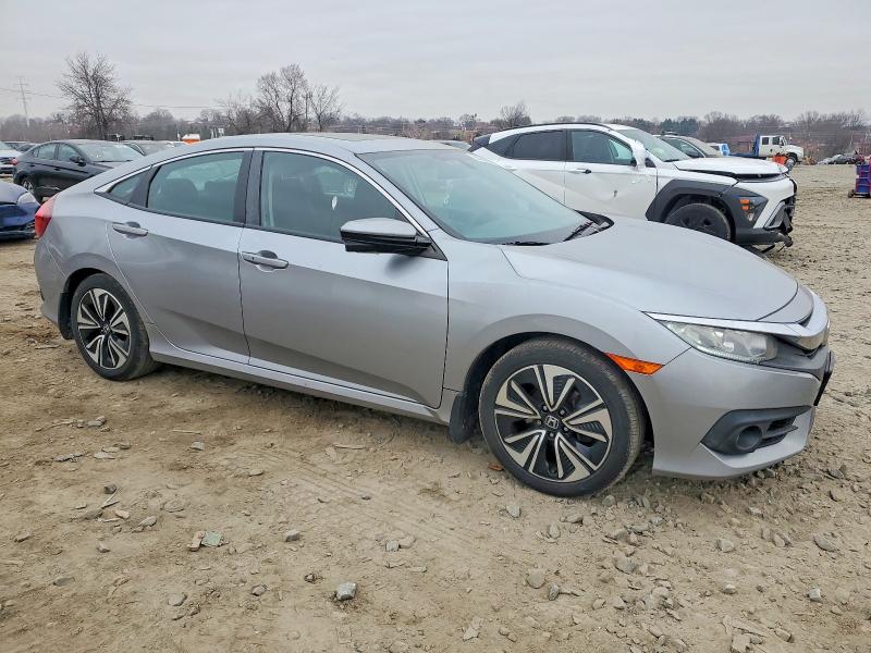 Фото 4 - HONDA CIVIC