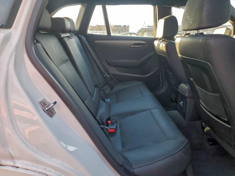 Фото 11 - BMW X1