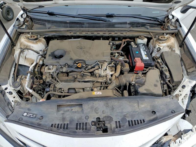 Фото 11 - TOYOTA CAMRY