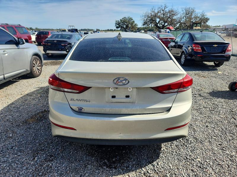 Фото 6 - HYUNDAI ELANTRA