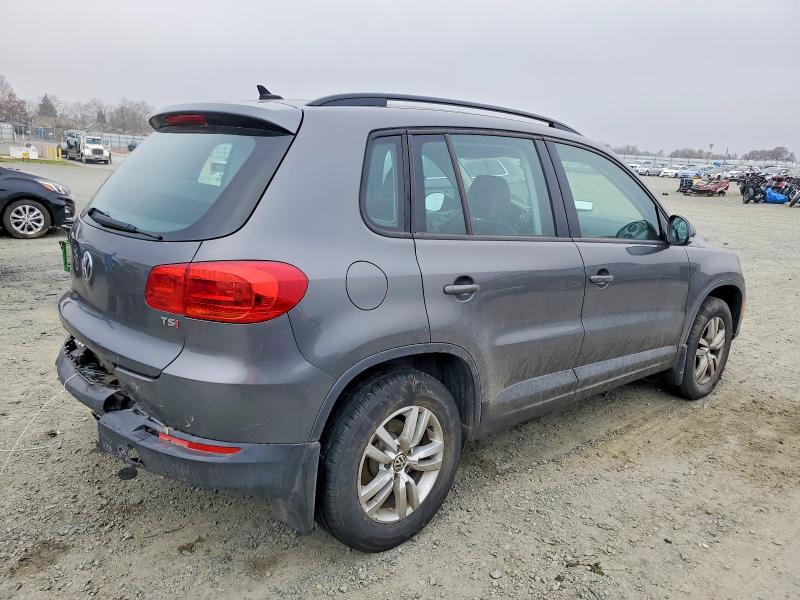 Фото 3 - VOLKSWAGEN TIGUAN