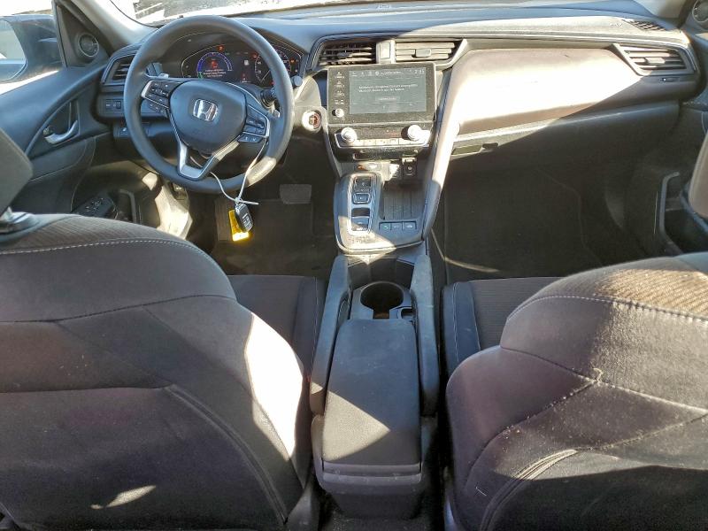 Фото 8 - HONDA INSIGHT