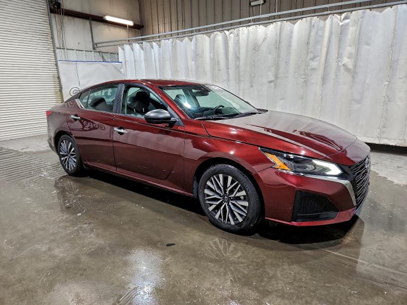 Фото 4 - NISSAN ALTIMA