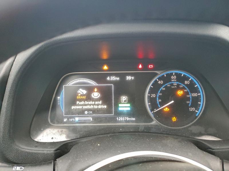 Фото 9 - NISSAN LEAF