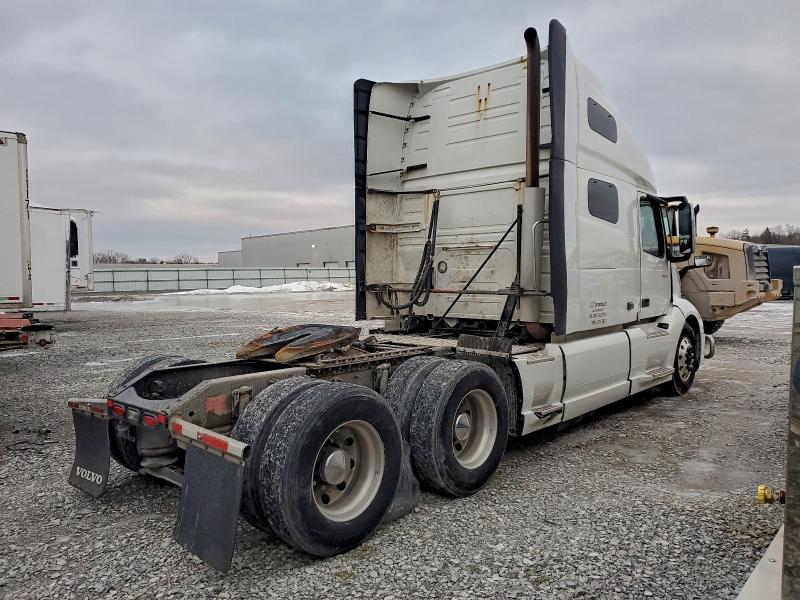 Фото 4 - VOLVO All Models