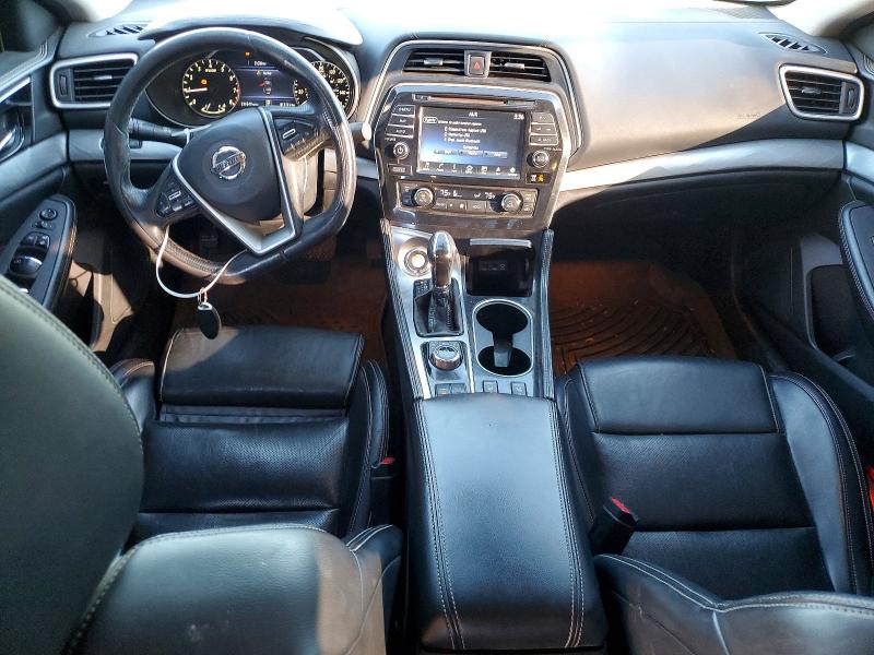 Фото 8 - NISSAN MAXIMA