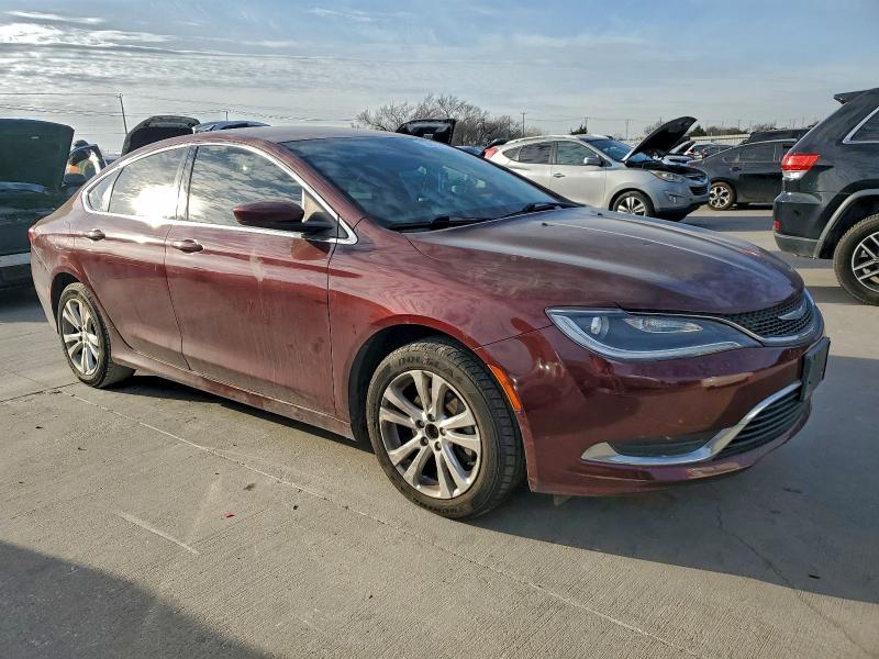 Фото 4 - CHRYSLER 200