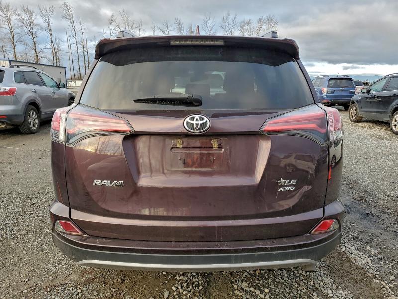 Фото 6 - TOYOTA RAV4