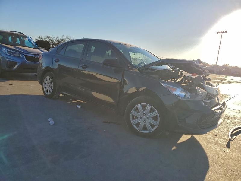 Фото 4 - KIA RIO