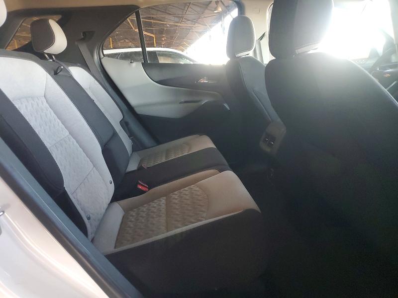 Фото 10 - CHEVROLET EQUINOX