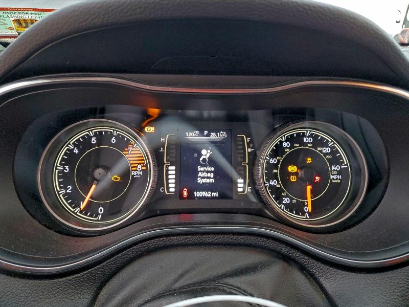 Фото 9 - JEEP GRAND CHER