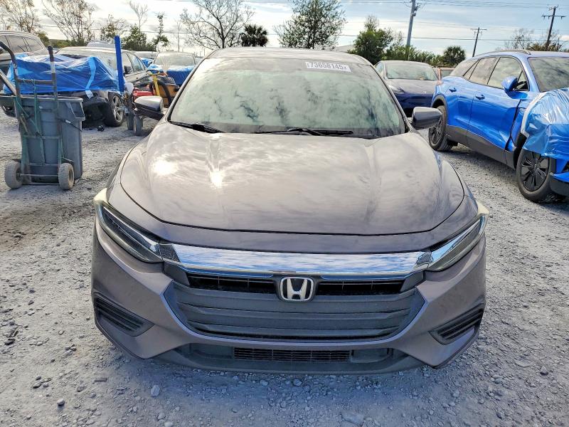 Фото 5 - HONDA INSIGHT