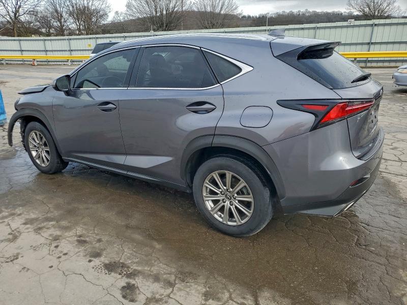 Фото 2 - LEXUS NX