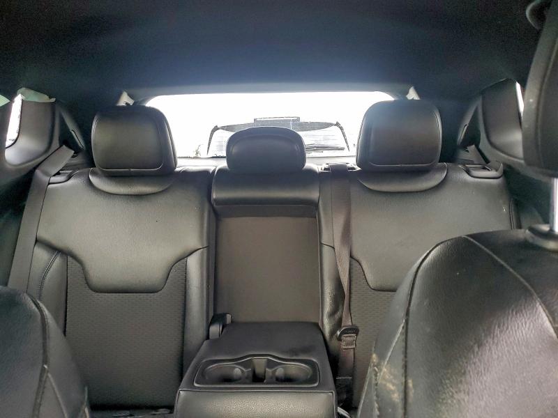 Фото 10 - JEEP COMPASS