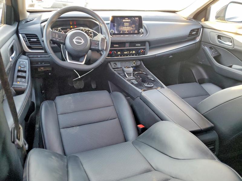 Фото 8 - NISSAN ROGUE