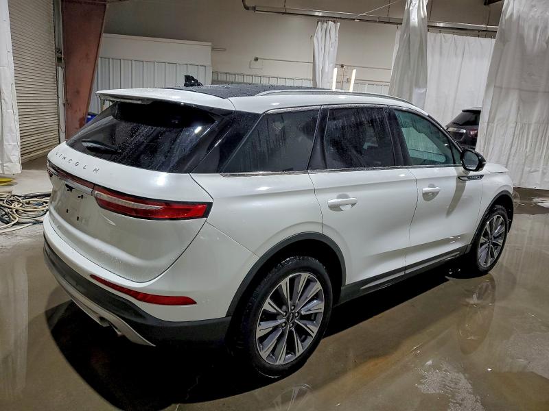 Фото 3 - LINCOLN CORSAIR