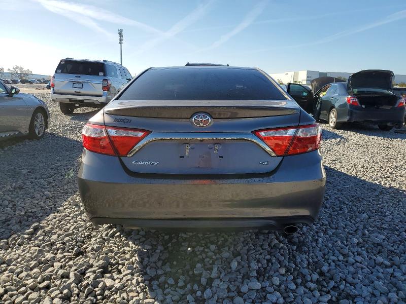 Фото 6 - TOYOTA CAMRY