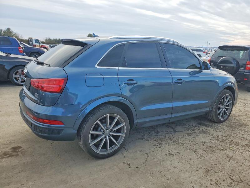 Фото 3 - AUDI Q3