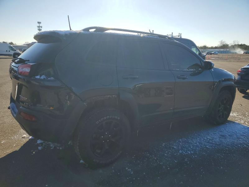 Фото 3 - JEEP CHEROKEE