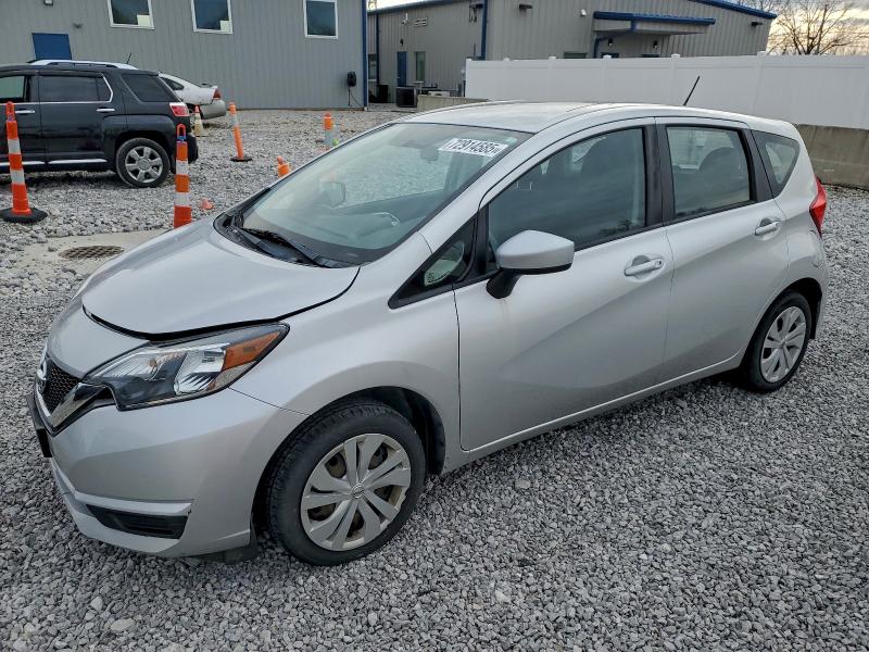 Фото 1 - NISSAN VERSA