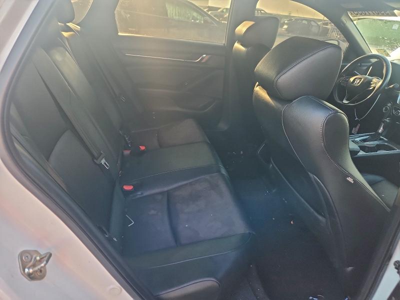 Фото 10 - HONDA ACCORD