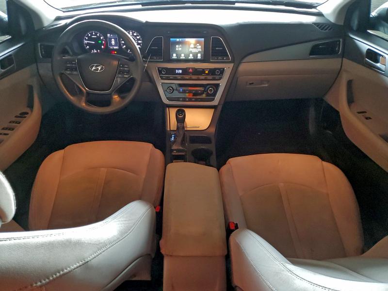 Фото 8 - HYUNDAI SONATA