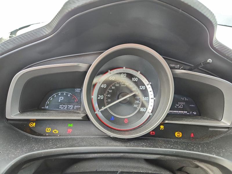 Фото 9 - MAZDA 3